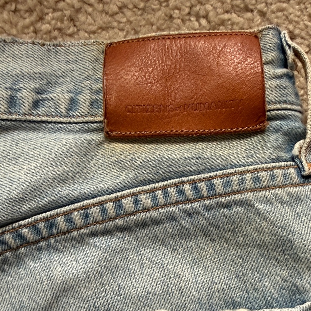 Citizens Of Humanity Light Blue Frayed Jean Shorts - Picture 4 of 4
